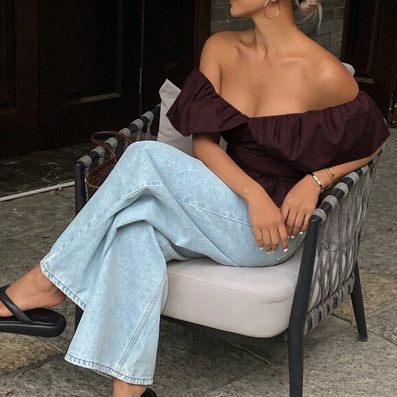 Burgundy Elegant Women's Strapless Off Shoulder Cropped Blouse - Picture 4 of 7